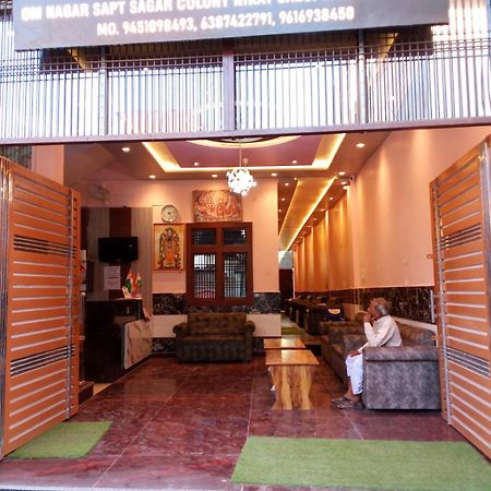 Kaka Guest House Ayodhya Екстер'єр фото